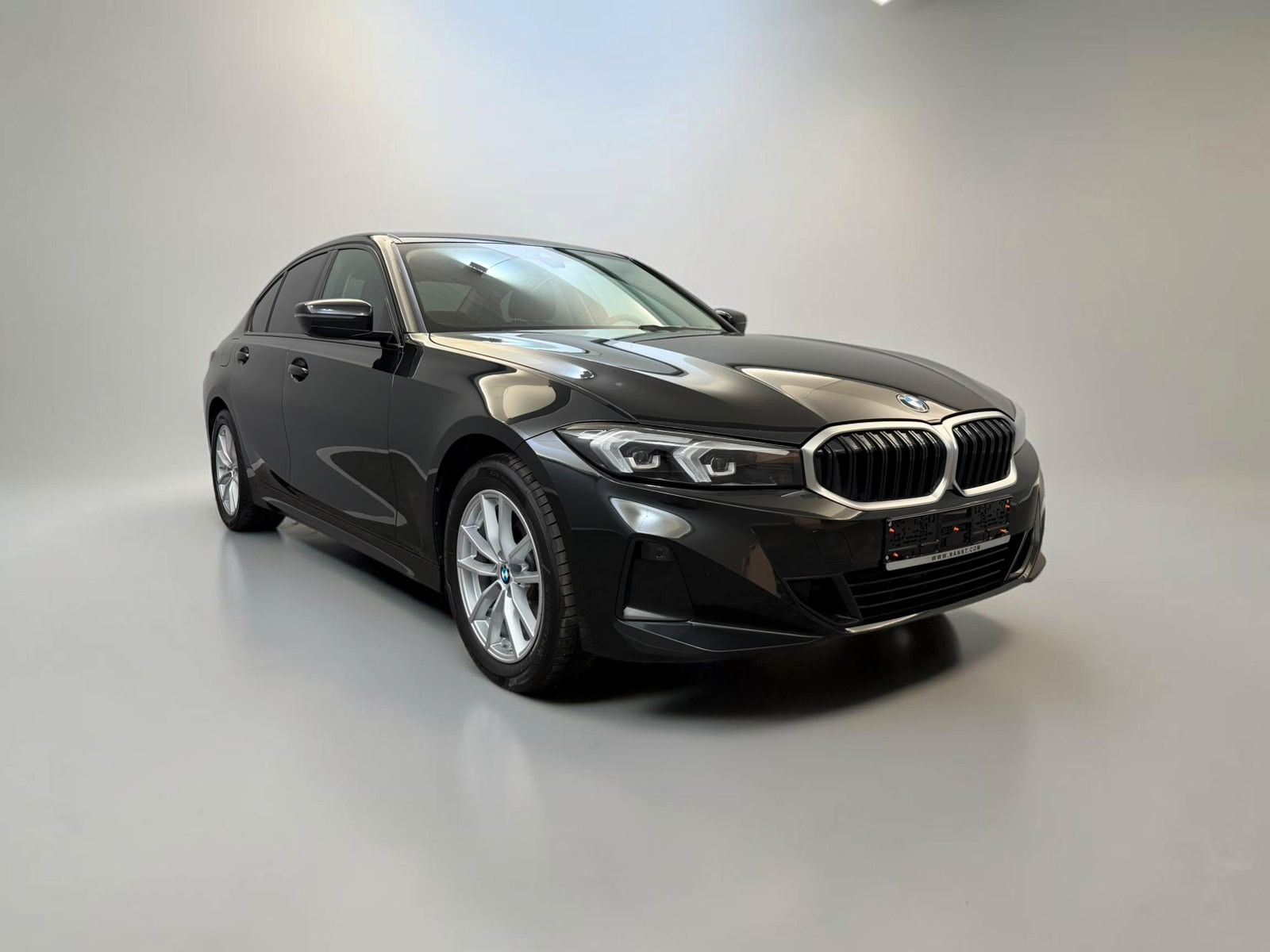 BMW 320d Limo xDrive Shadow-Line*WIDE*LED*CARPLAY imagem 3
