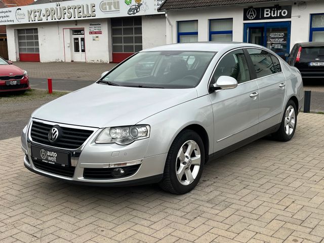 Volkswagen Passat 1.4 TSI+AHK+Navi+Scheckheft+SEHR GEPFLEGT