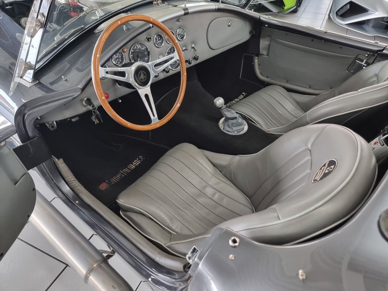 Fahrzeugabbildung Cobra Superperformance 10th Anniversary/One of 50/427!