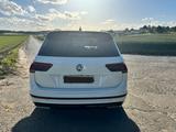 Volkswagen Tiguan Allspace Highline Voll TÜV/KD neu - VW Tiguan Allspace von privat