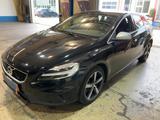 Volvo V40 R-Design 2HD NAV AUT LED PDC - Volvo V40 Limousine R design mit Benzin-Antrieb