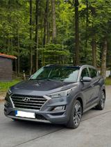 Hyundai TUCSON 2.0 CRDi Auto Style 4WD / Standh / Pano - Hyundai TUCSON Style mit Diesel-Antrieb