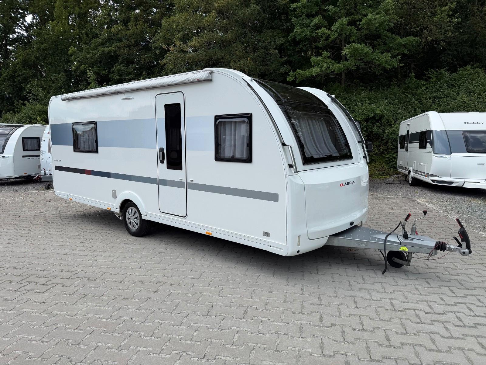Adria Adora 572 UT *Mover+Markise*