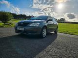 Toyota Corolla e12 - Toyota Corolla mit Benzin-Antrieb: Coupe