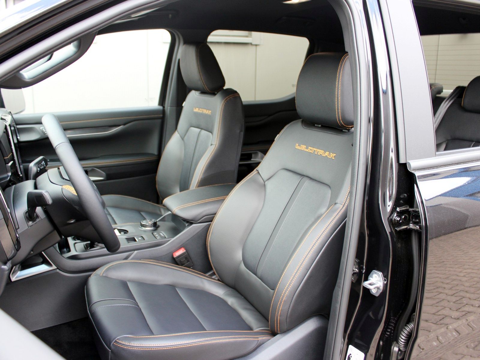 Fahrzeugabbildung Ford Ranger Wildtrak e-4WD Doppelkabine