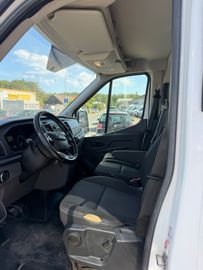Ford Transit - 12