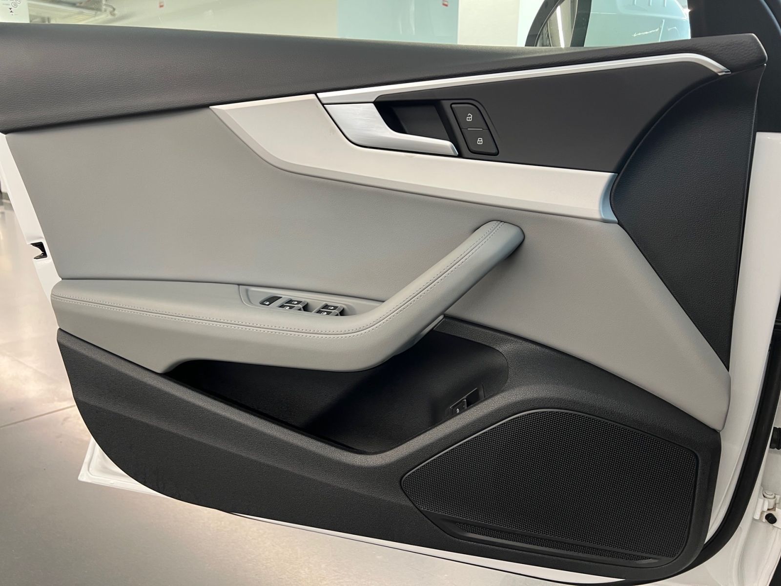 Audi A4 - Bild 7