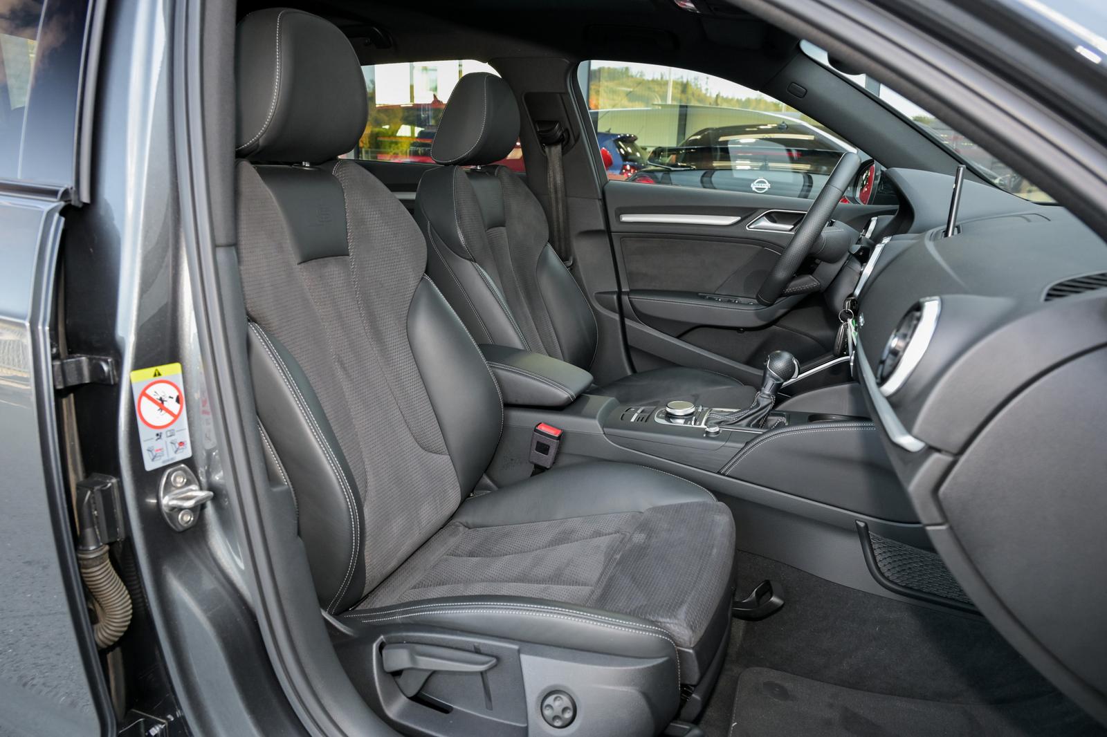 Audi A3 Sportback 2.0 TFSI quattro 3x S line* Pano !*