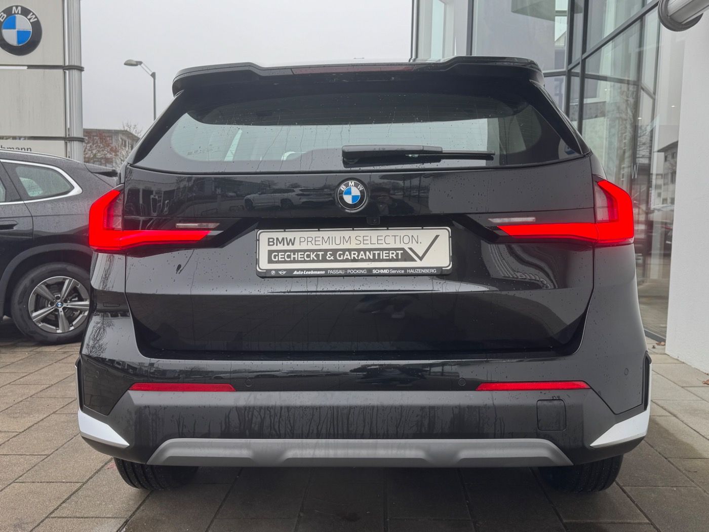 Fahrzeugabbildung BMW X1 sDrive18i AHK/AdaptLED/KomfZug/RFK/DrivAssi