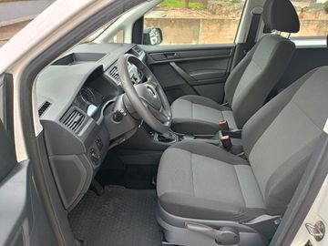 Volkswagen Caddy - 5