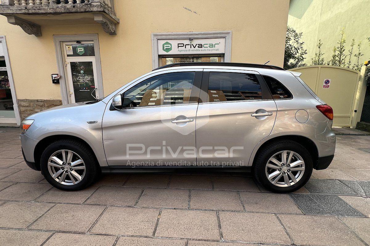Mitsubishi ASX 2010 — photo 8