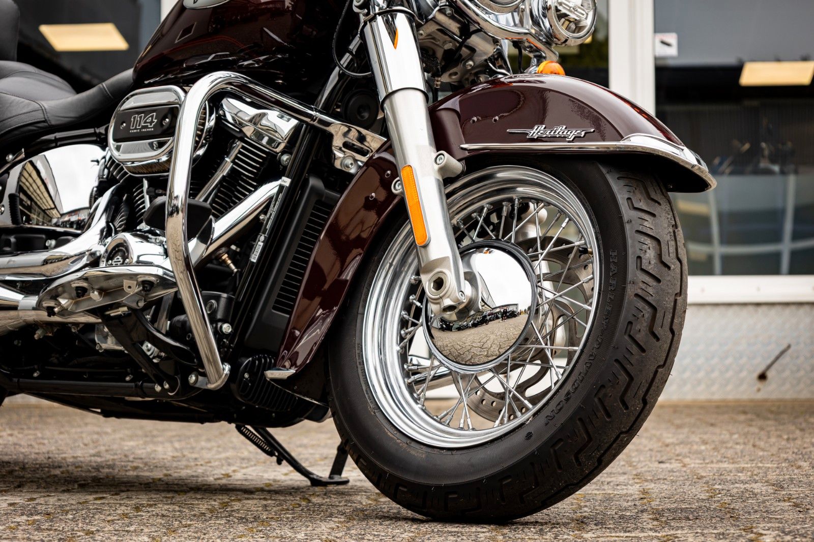 Fahrzeugabbildung Harley-Davidson Softail Heritage FLHCS 114 CUI -NEUWERTIG -