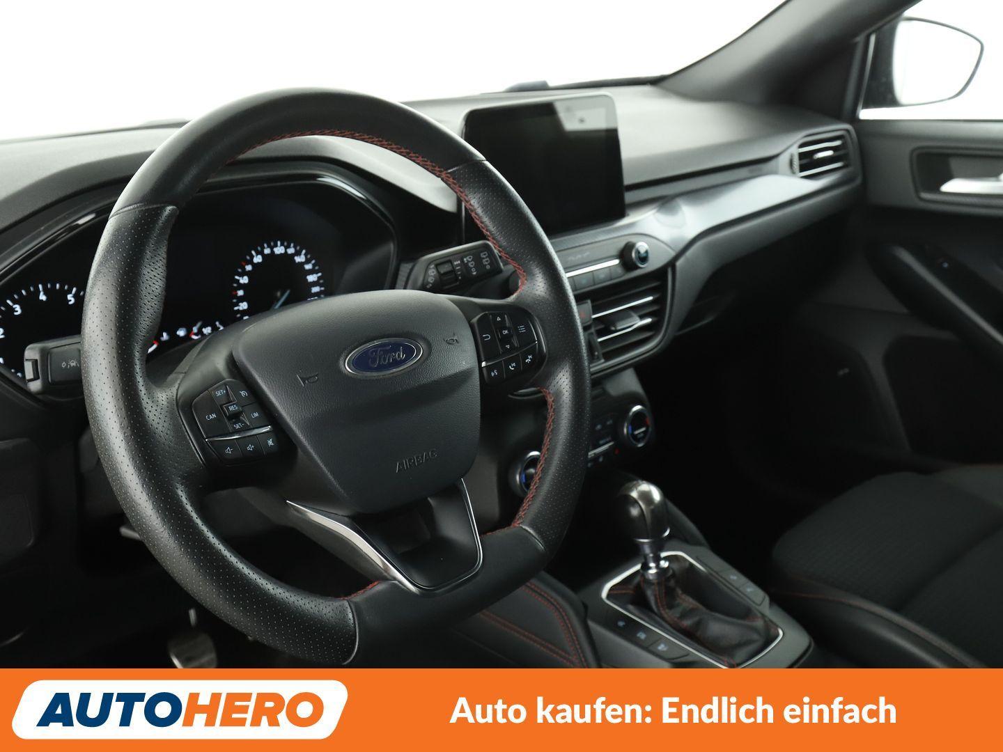 Ford Focus 1.0 EcoBoost ST-Line*NAVI*LED*TEMPO*CAM*