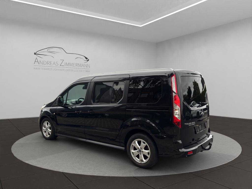 Ford Grand Tourneo