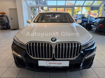 BMW 750 - 3