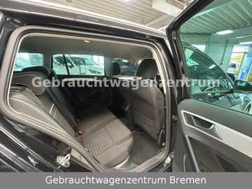 Volkswagen Golf - 7