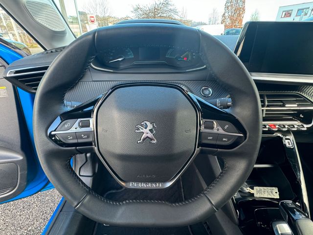 PEUGEOT e-208 ACTIVE Elektro 136