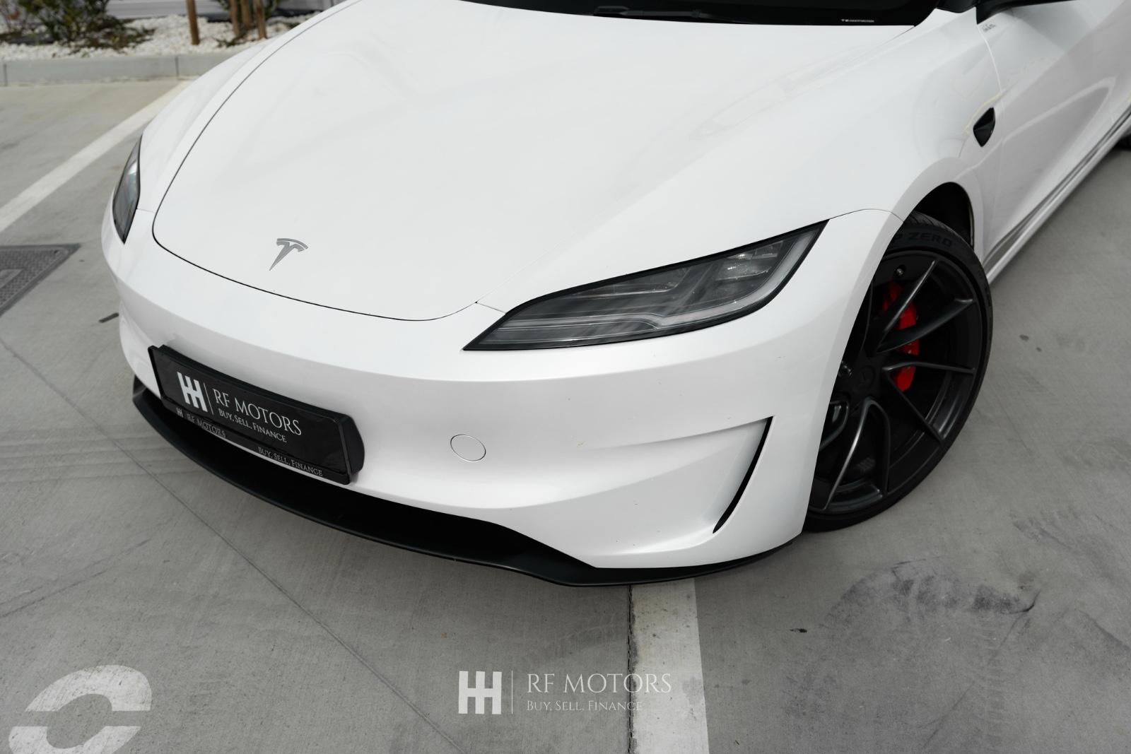 Tesla Model 3 Performance