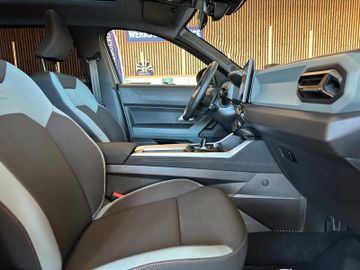 MYAUTOCENTER – Gebraucht- und Jahreswagen mit Werkstattservice in Pfaffenhofen Dacia Bigster Hybrid 155 Extreme*Kamera*Navi*LED*Klima