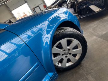 Audi A3 Sportback 1.6 Attraction *TEMPOMAT*SZHZ*KLIMA