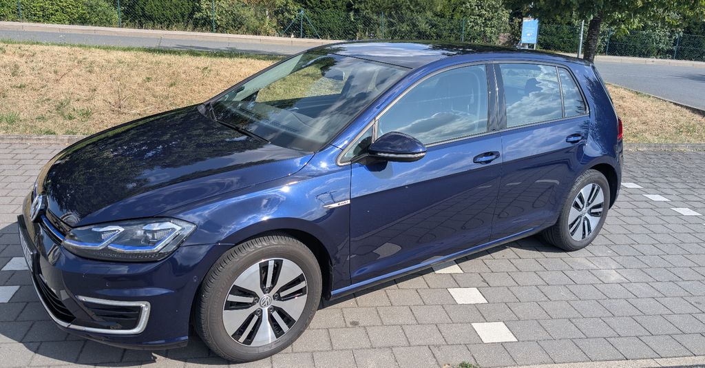 Image of Volkswagen Golf