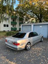 Mercedes-Benz Mersedes Benz E320 CDI W210 - Mercedes-Benz E-Klasse W210 mit Diesel-Antrieb