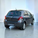 Toyota Yaris 1.33 | TÜV | Service | Klima | PDC - Toyota Yaris: 1.3