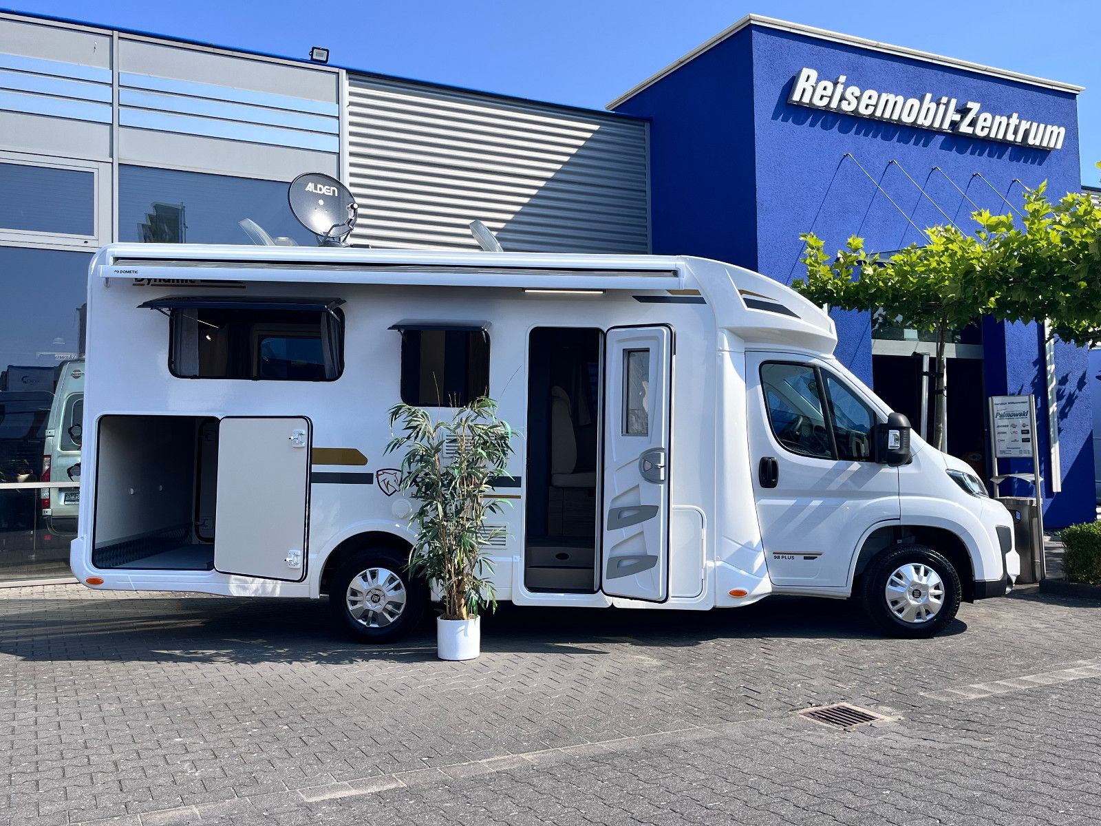 Fahrzeugabbildung XGO Dynamic 98 Plus - Modell 2026 - neuer Fiat