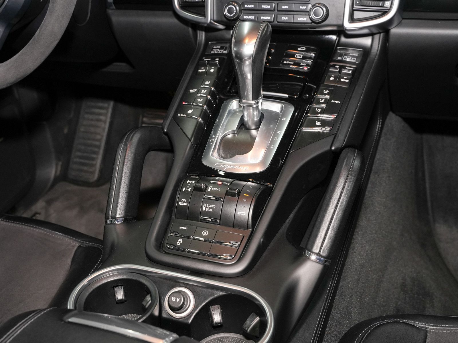 Fahrzeugabbildung Porsche Cayenne Diesel Platinum Edition - 21"SportClassi