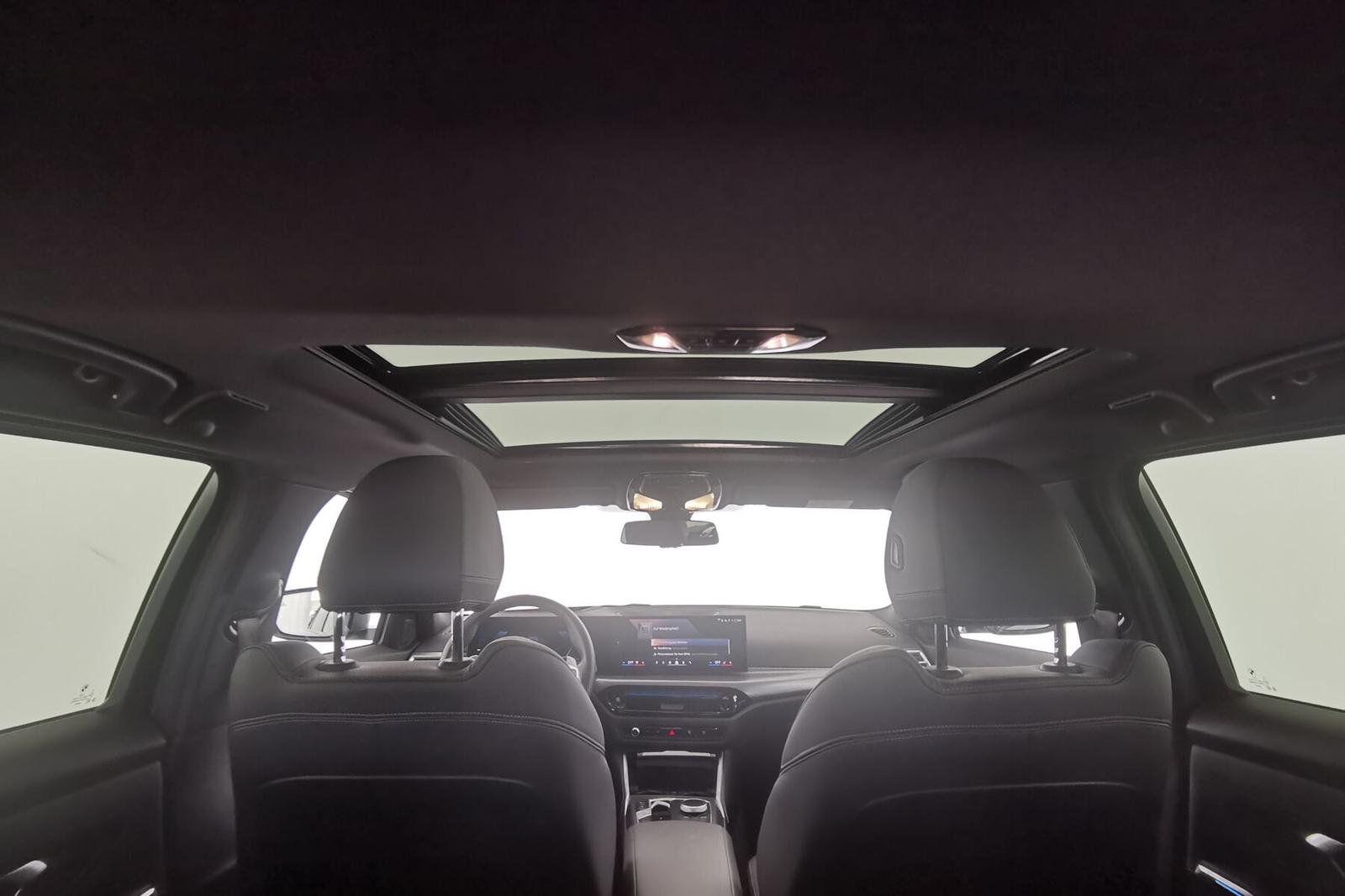 BMW 3 Series i M Sport LCPro HUD Pano 360°Cam AHK ACC SHZG, миниатюра 19