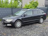Skoda Superb Combi Comfort PDC / Xenon / 1. Hand - Skoda Superb: Comfort