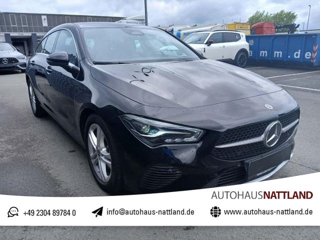 MERCEDES-BENZ CLA 180 Shooting Brake Advanced RFK LED 1.Hd.