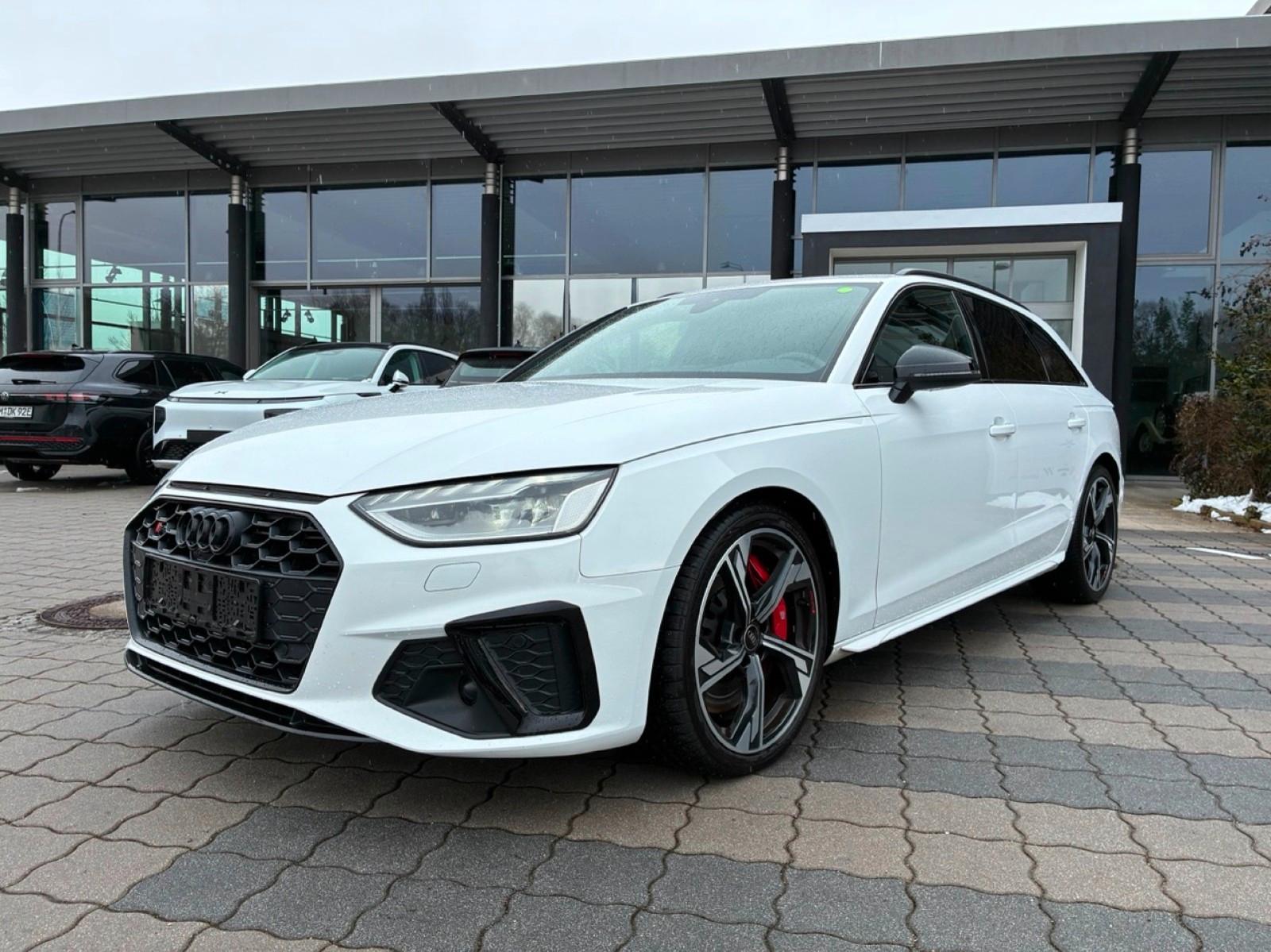 Audi S4 Avant 3.0TDI Tipt. BLACK+B&O+PANO+MATRIX