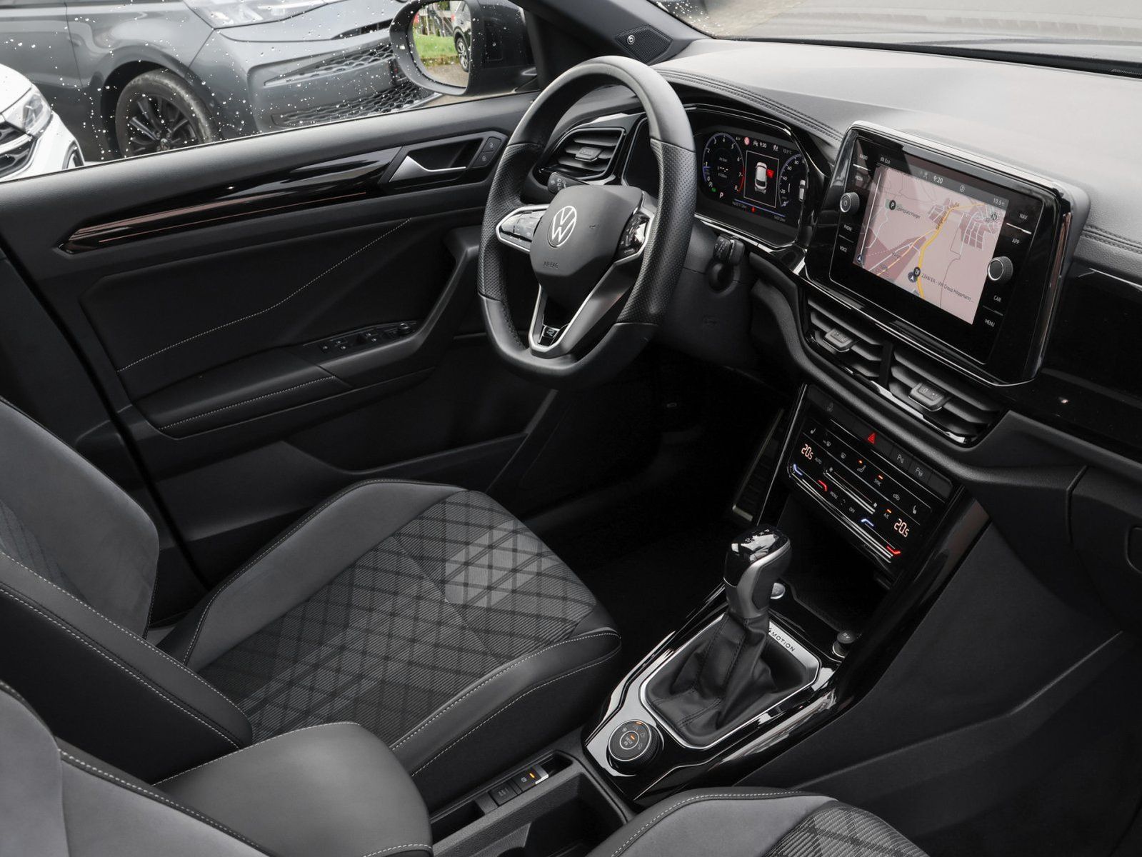 Volkswagen T-Roc - Bild 4