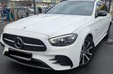 Mercedes-Benz E 300 de AMG Line 360 Hybrid - Mercedes-Benz Hybrid (Diesel/Elektro): Weiß, Alcantara