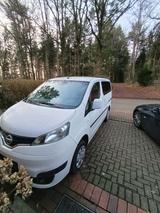 Nissan NV200 - Nissan Evalia mit Diesel-Antrieb