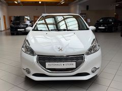 PEUGEOT 208 Allure|SHZ|PDC|BT|USB|Klimaanlage|Tempomat