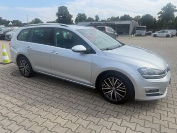 Volkswagen Golf - 5
