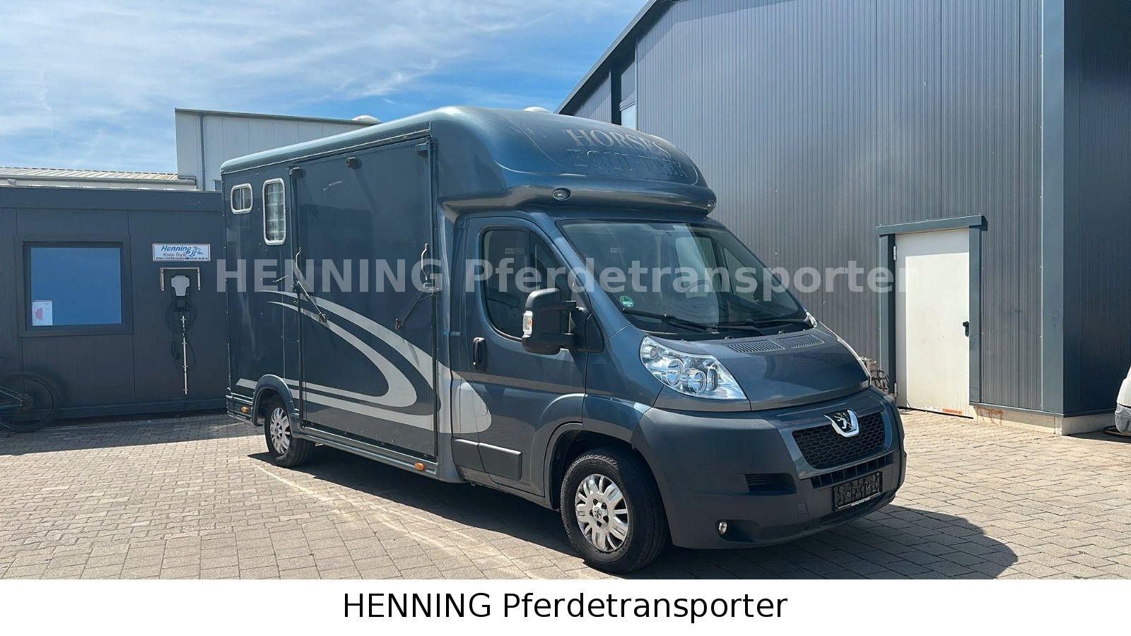 Peugeot Boxer Equitrek 3-Sitzer Pferdetransporter