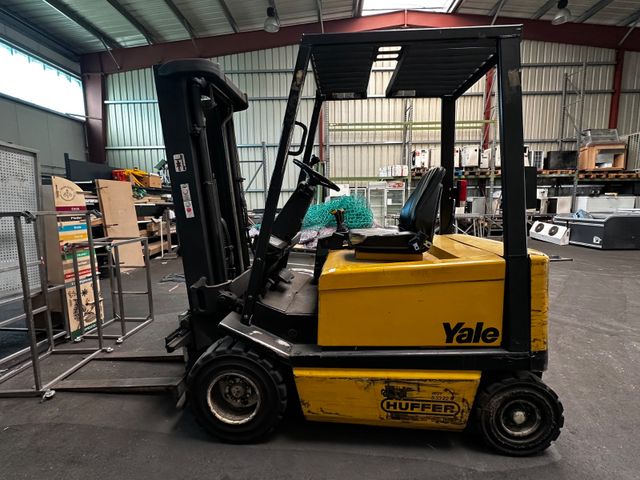 Yale ERP 25 alp v 2395