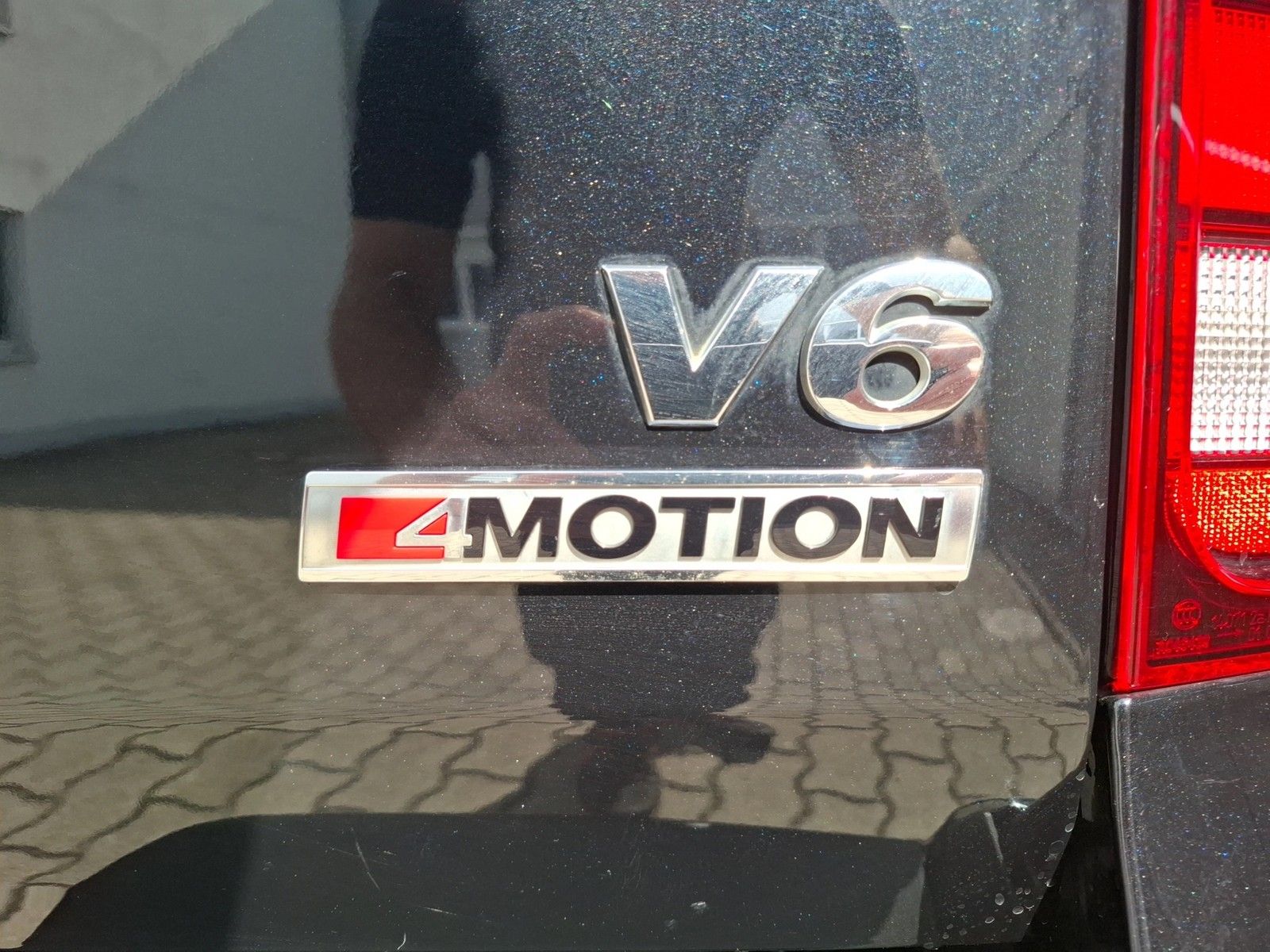 Fahrzeugabbildung Volkswagen Amarok TDI Aventura DC DSG 4M STH Xenon AHK Navi