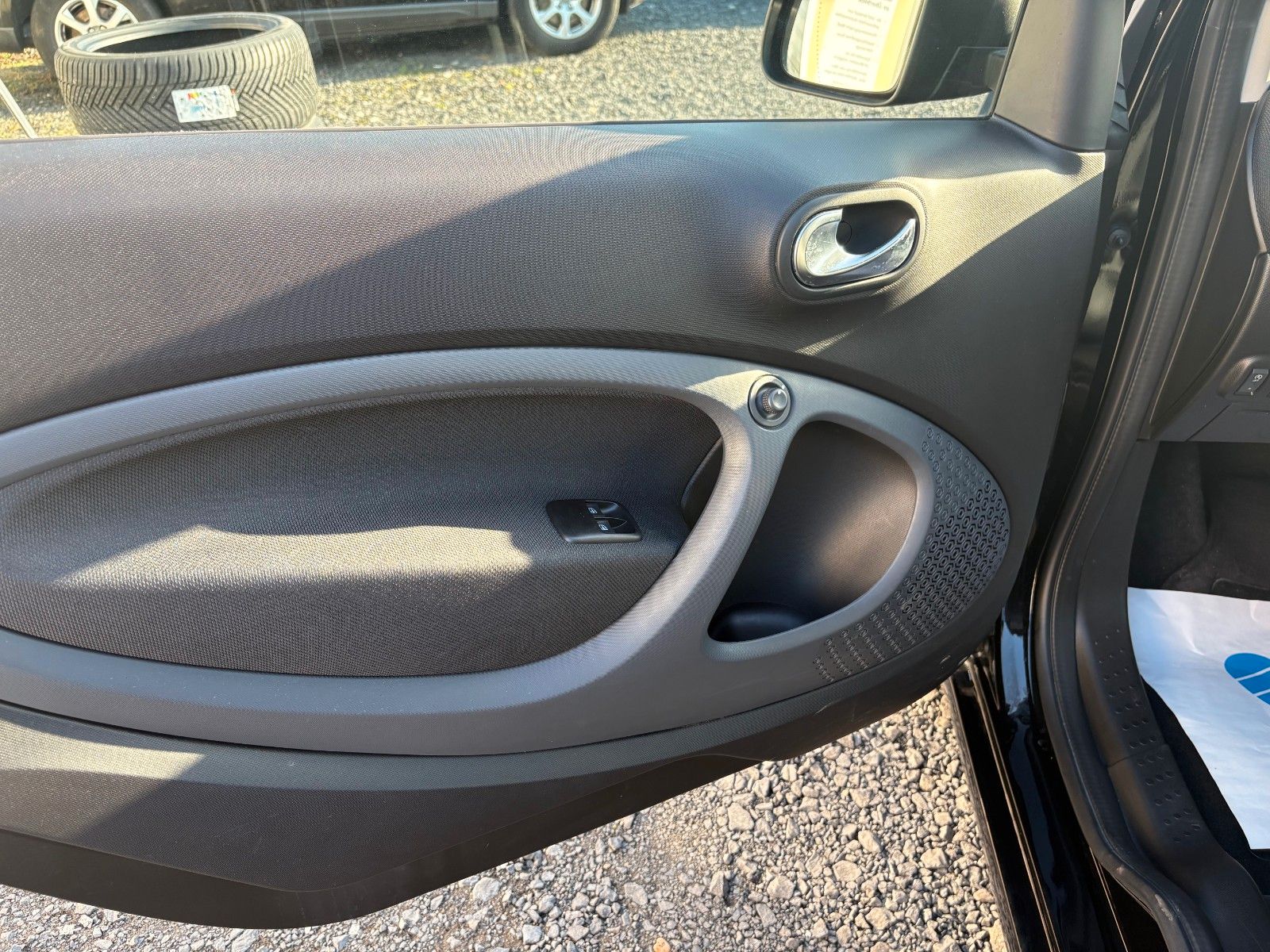 Fahrzeugabbildung Smart ForTwo Coupé Aut. Leder SPORTPAKET 90PS Panorama