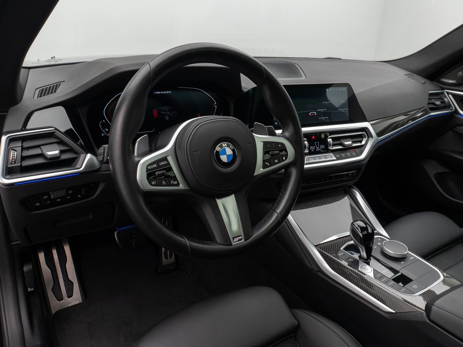 Fahrzeugabbildung BMW M440i xD GC Glasdach Kamera Laser HUD H/K 19Zoll