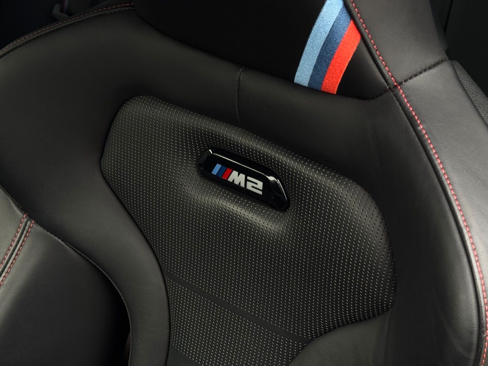 Fahrzeugabbildung BMW M2 CS 1of2200 Carbon Alcan. M-Drivers H&K Kam