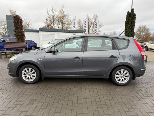 Hyundai i30  CW 1.4 Comfort