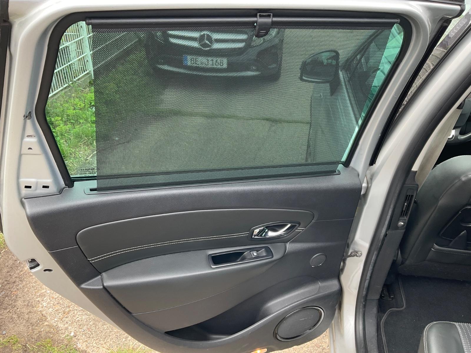 Renault Scenic 2013 — photo 17