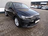 Volkswagen Tiguan 2.0 TDI Highline BMT/Start-Stopp 4Motion - VW Tiguan Gebrauchtwagen in Bremen