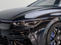 VW Golf R 20 Years 4Motion/Akrapo/Pano/H&K/HuD