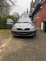 Mitsubishi Carisma 2003 Benzin 5-Sitzer fa... - gebrauchte Mitsubishi Carisma aus dem Jahr 2003