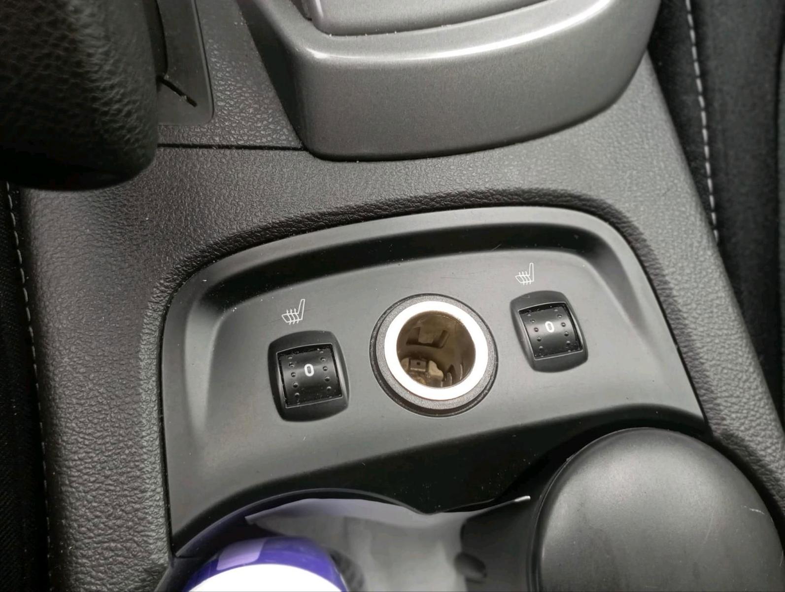 Ford Focus 2013 — photo 12